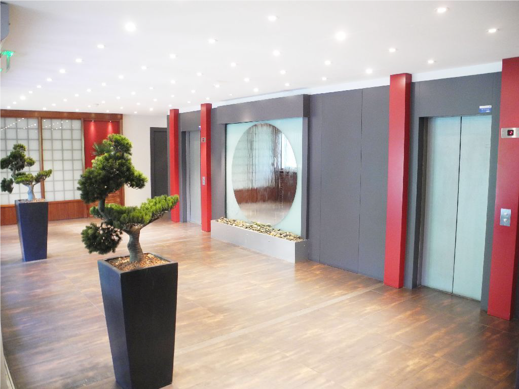 To let / For sale – 239 m² of offices in Noisy-le-Grand