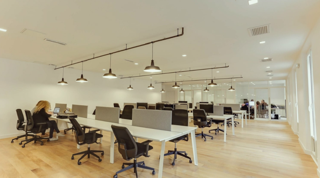 To let – Offices from 20 m² in the Babel Community within the Euroméditerranée Central Business District – Marseille, 2nd arrondissement