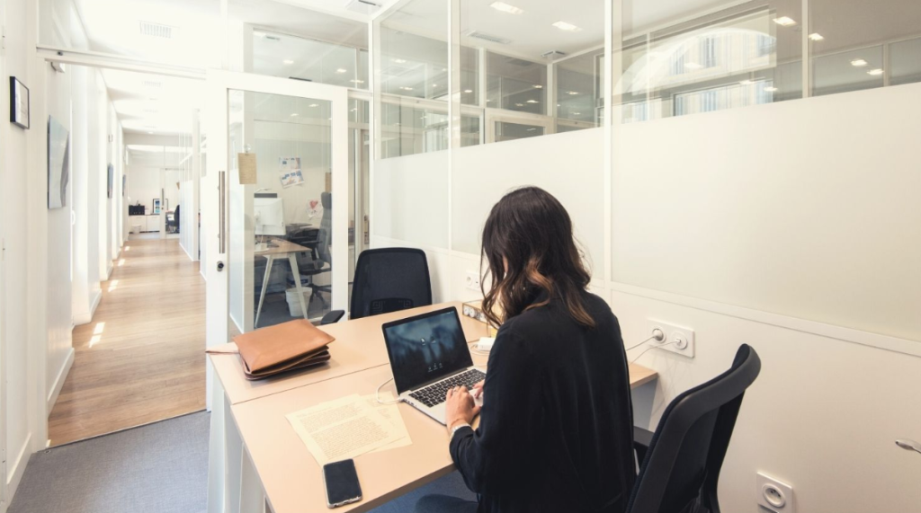 To let – Offices from 20 m² in the Babel Community within the Euroméditerranée Central Business District – Marseille, 2nd arrondissement