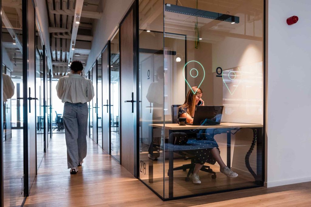 To let – Offices in a co-working space in Andorra
