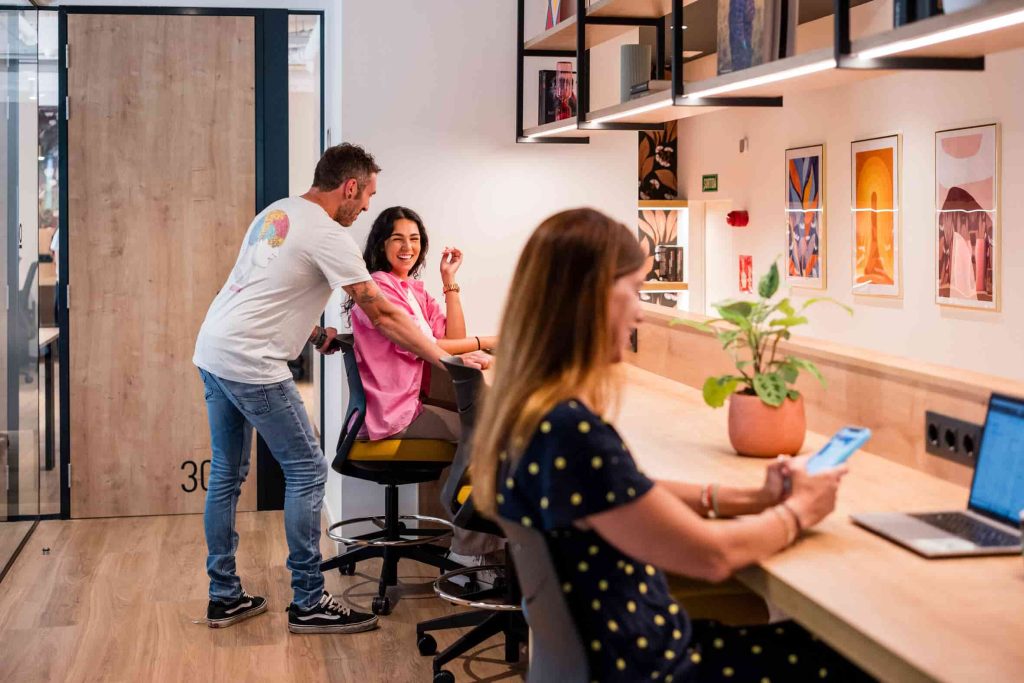To let – Offices in a co-working space in Andorra