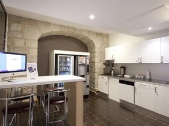 To let – Offices in a co-working space in the Euroméditerranée business park – 2nd arrondissement of Marseille (13)