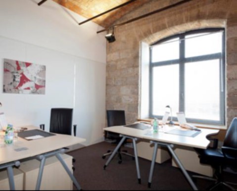 To let – Offices in a co-working space in the Euroméditerranée business park – 2nd arrondissement of Marseille (13)