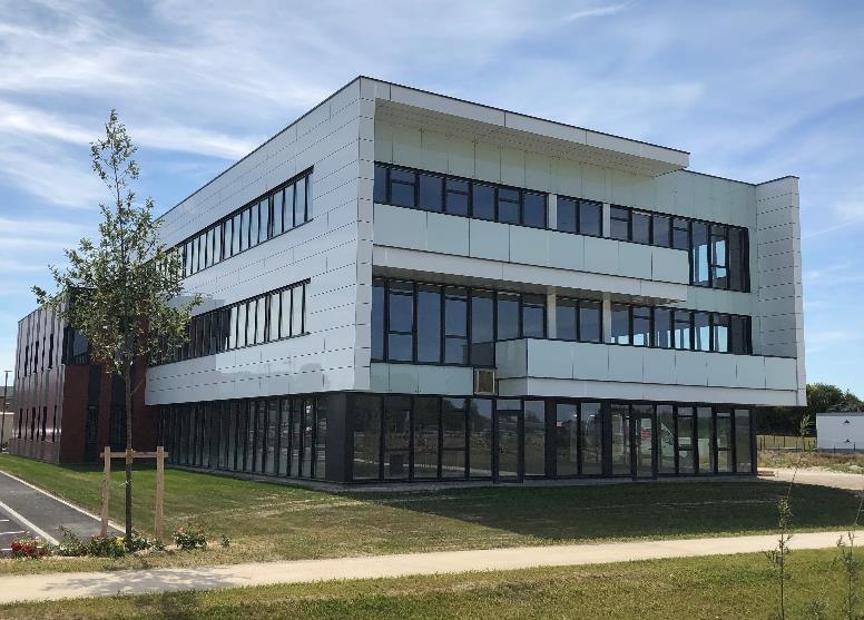 To let – Offices ranging from 128 to 567 m² near Reims in Tinqueux – Marne (51)