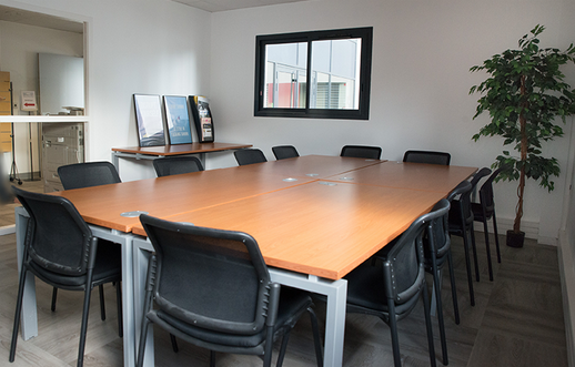To let – offices ranging from 15 m² to 71 m² in Nîmes