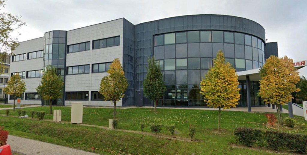 To let – 450 m² of offices with a showroom in Bezannes – Reims – Marne (51)