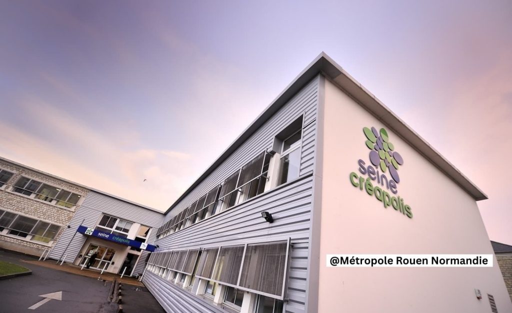 To let – 56 m² of offices in a business incubator and business centre in Déville-lès-Rouen – Seine-Maritime (76)
