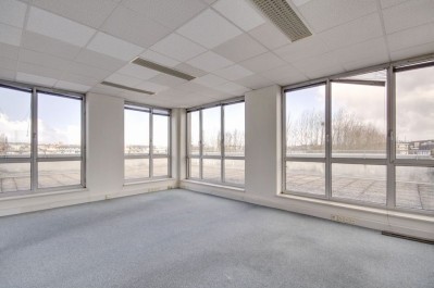 To let – divisible offices ranging from 112 m² to 1,158 m² in Neuilly-Plaisance