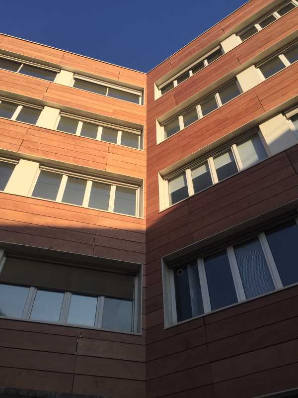 To let – modular offices ranging from 232 m² to 4,686 m² in Saint-Denis