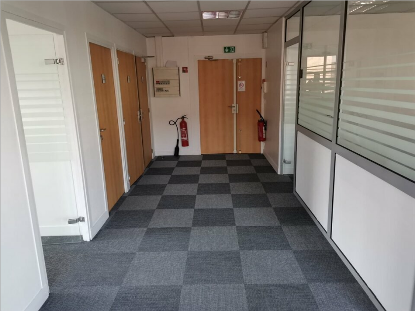 To let – flexible-layout offices ranging from 73 m² to 555 m² in Saint-Germain-en-Laye
