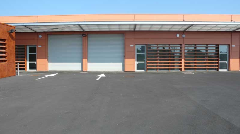 To let – 280 m² of offices and workshop space in Béziers, in the Hérault department