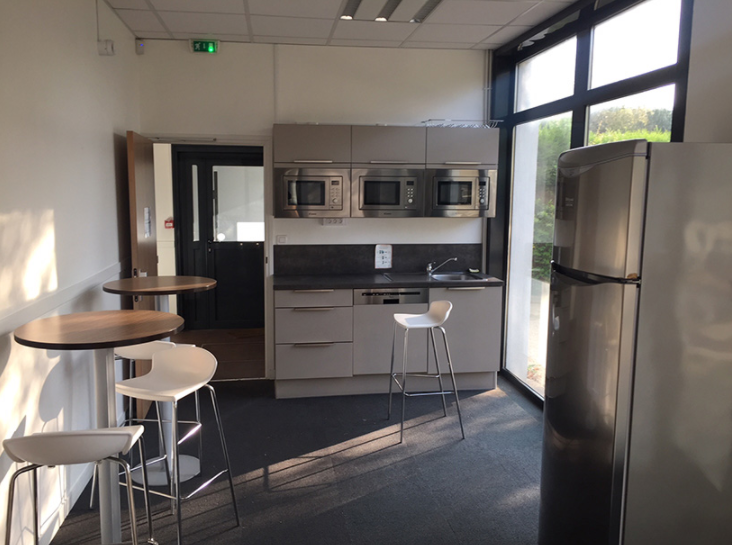 To let – non-subdivisible offices of 225 m² in Calais