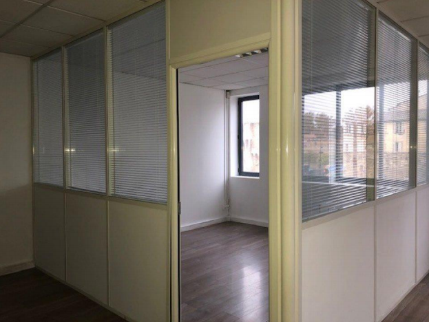 To let – non-subdivisible offices of 230 m² in Avignon