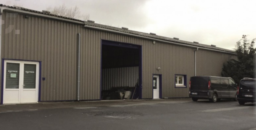 To let – 1,196 m² warehouse in Calais