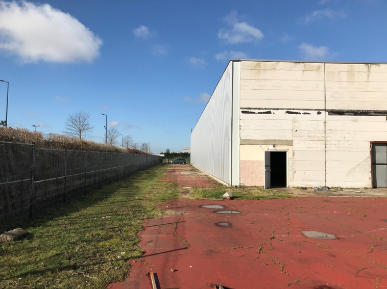To let – 1,200 m² industrial warehouse in the Marcel Doret Business Park in Calais – Pas-de-Calais (62)