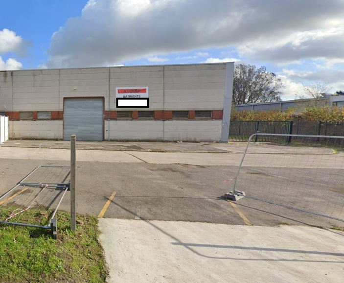 To let – 1,200 m² industrial warehouse in the Marcel Doret Business Park in Calais – Pas-de-Calais (62)