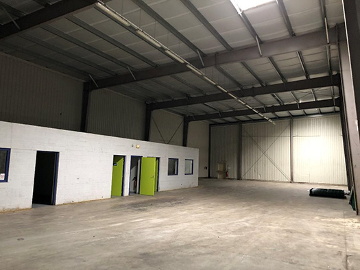 To let – 600 m² industrial warehouse in the Terrasses de Coquelles business park in Calais – Pas-de-Calais (62)