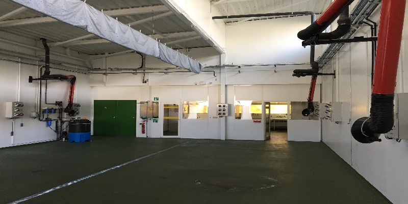 To let – Fully-equipped laboratories, 183 m², in Verniolle – Ariège (09)