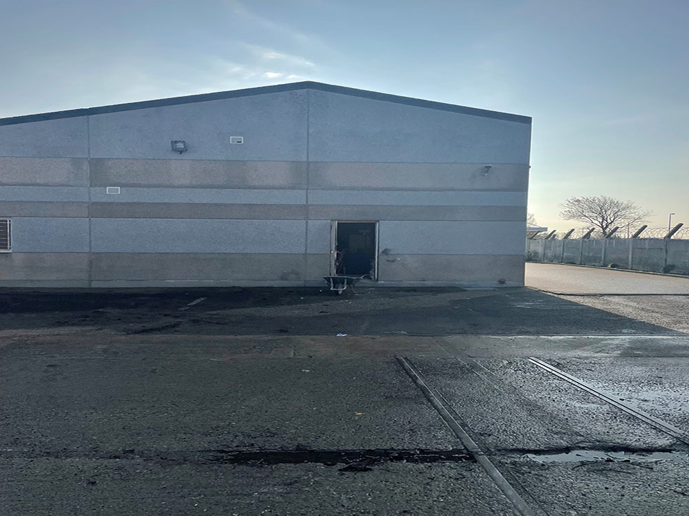 To let – 110 m² business premises in the Marcel Doret Business Park in Calais – Pas-de-Calais (62)