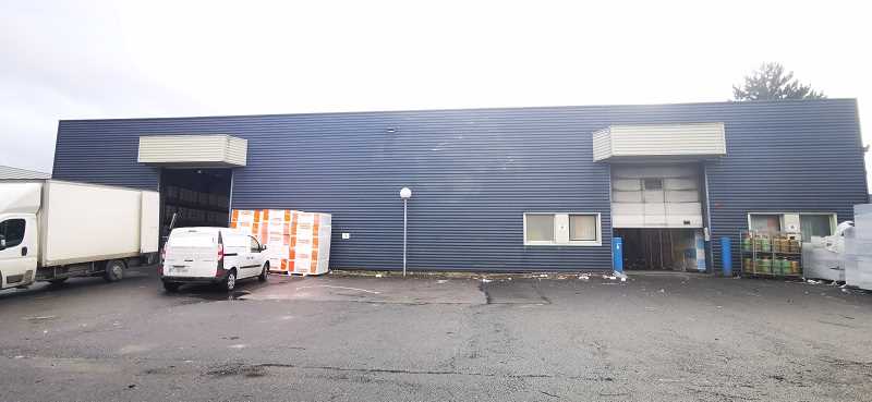 To let – divisible business premises ranging from 929 m² to 2,000 m² in Chelles, near Paris (77)
