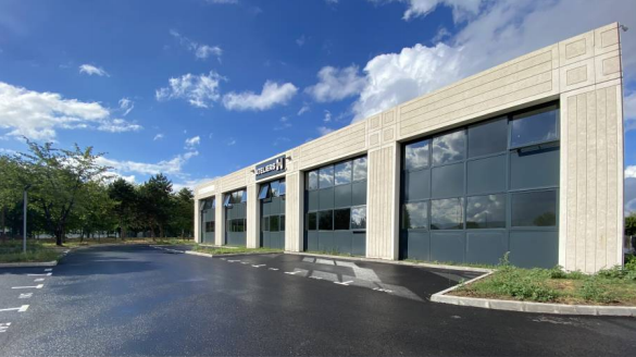To let – non-subdivisible business premises of 250 m² in Herblay (95)