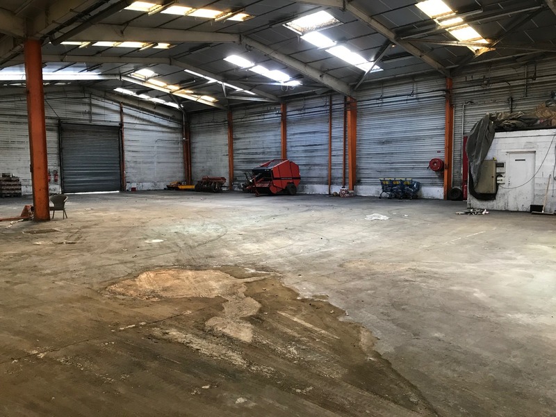 To let or for sale – 2,400 m² industrial warehouse in Calais – Pas-de-Calais (62)