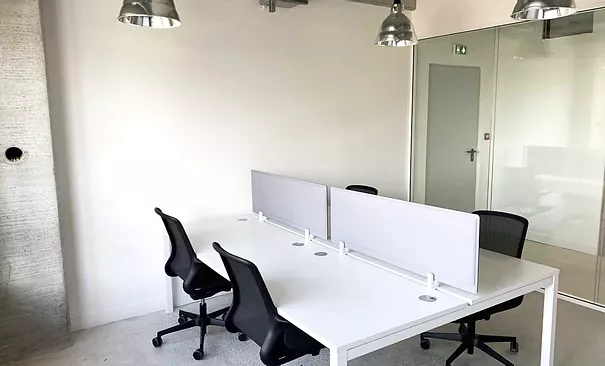 To let – 740 m² of offices in Montfermeil