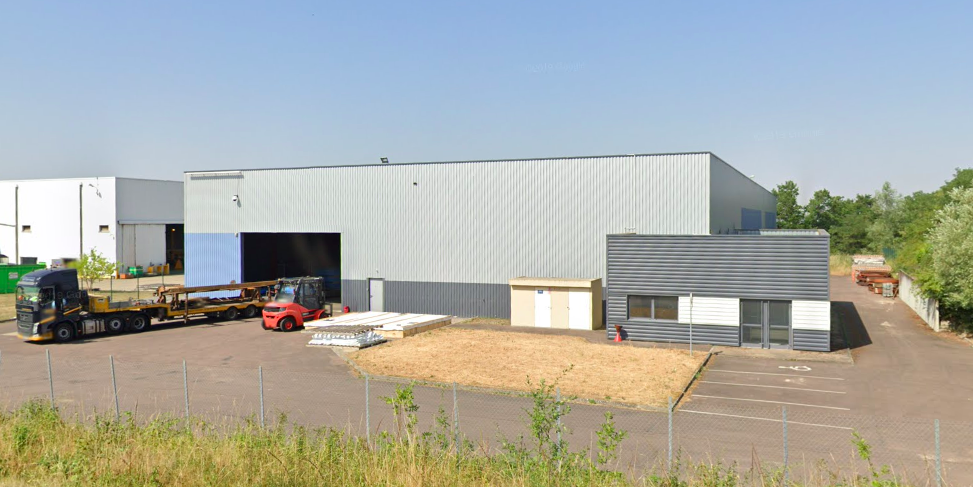 For sale – 3,361 m² industrial building in Avallon, between Dijon and Auxerre