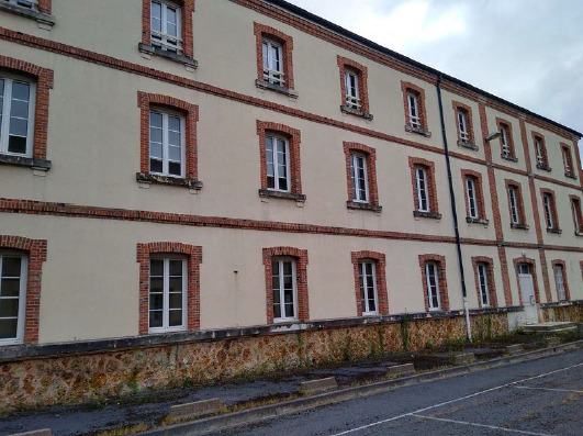 For sale – 1,091 m² of offices in Châlons-en-Champagne – Marne (51)