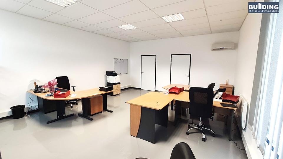 For sale – 220 m² of offices in Calais