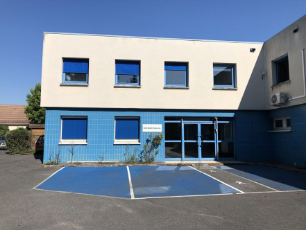 For sale – non-subdivisible offices of 500 m² in Saint-Leu-la-Forêt (95)