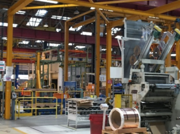 For sale – a single, undivided warehouse of 23,700 m² in Norroy-le-Veneur, near Metz (57)