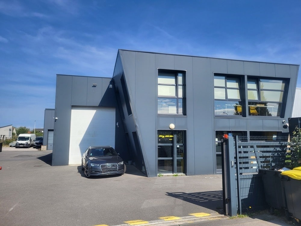 For sale – 750 m² of business premises in the Marcel Doret area of Calais – Pas-de-Calais (62)