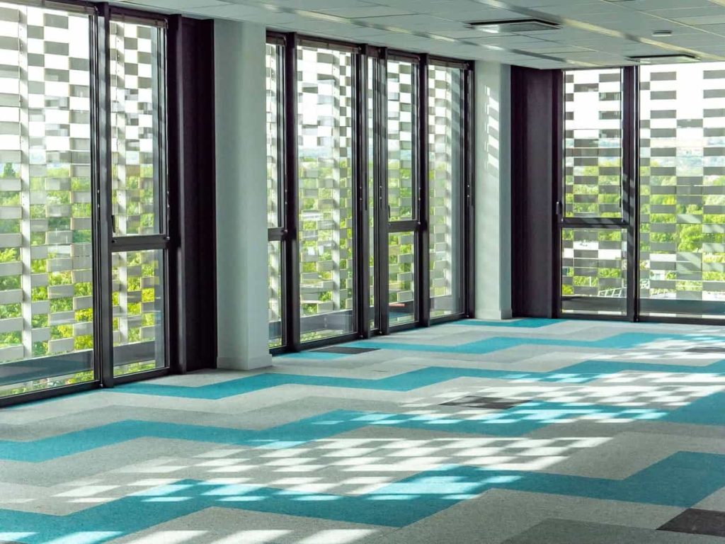 For sale or to let – 20,000 m² of offices, divisible into units from 300 m² upwards, in Labège – Haute-Garonne (31)
