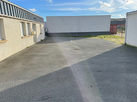 For sale or to let – 100 m² of offices in the Marcel Doret Business Park in Calais – Pas-de-Calais (62)