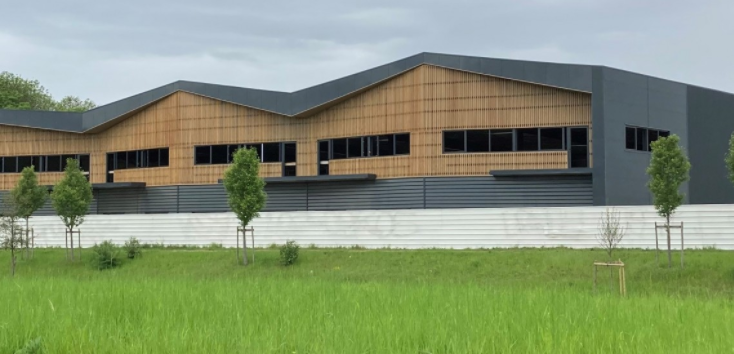 For sale or to let: up to 2,623 m² of business premises in Sénart – Île-de-France