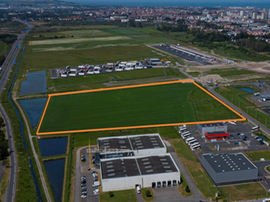 For sale – plots ranging from 3 hectares to 8.5 hectares in Calais
