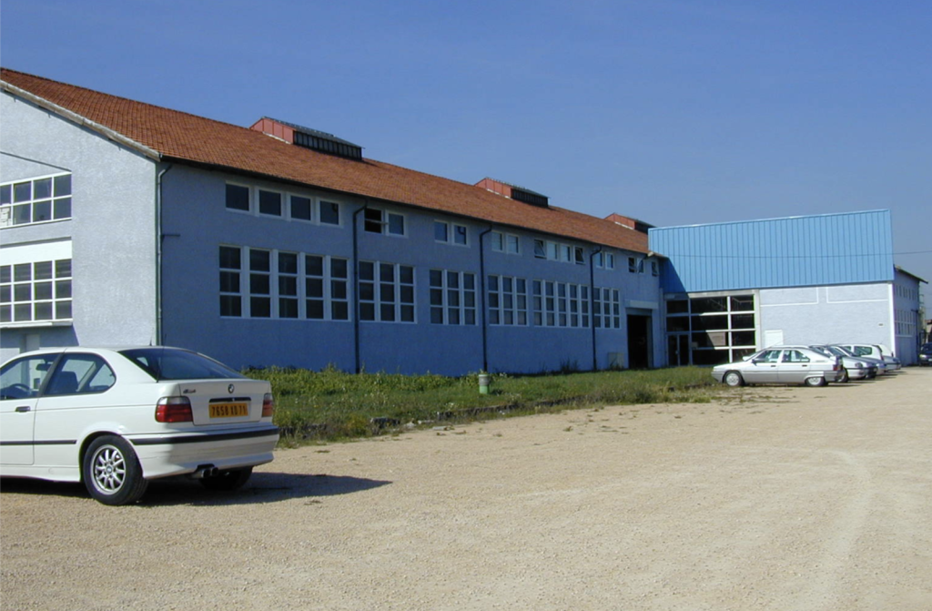 Purchase/Rental of business premises with a floor area of 4,660 m² near Lyon