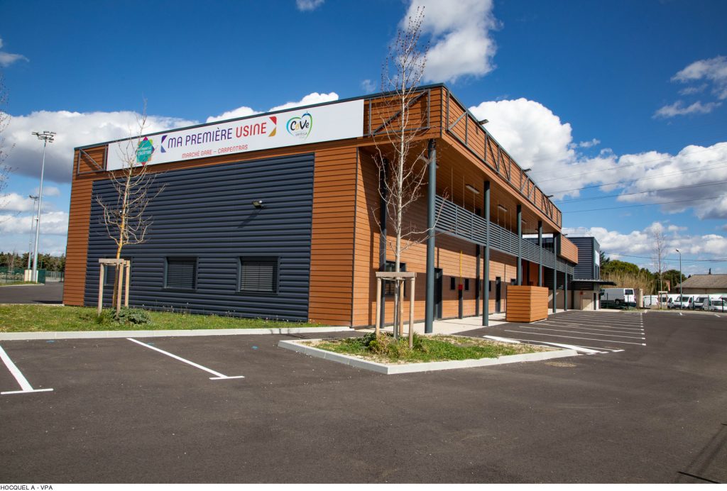 Food processing units to let in a business incubator in Carpentras / Vaucluse / Provence