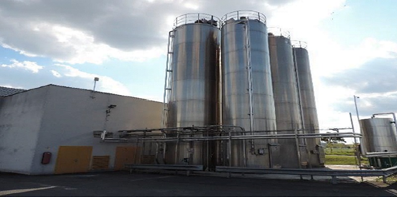 Agri-food building near Poitiers, Châtellerault, Nouvelle-Aquitaine