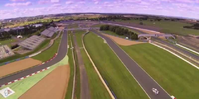 Industrial building in Nevers Magny-Cours