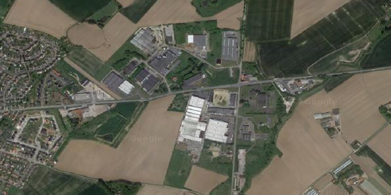 4,480 m² industrial building to let or for sale in Wormhout, Dunkirk