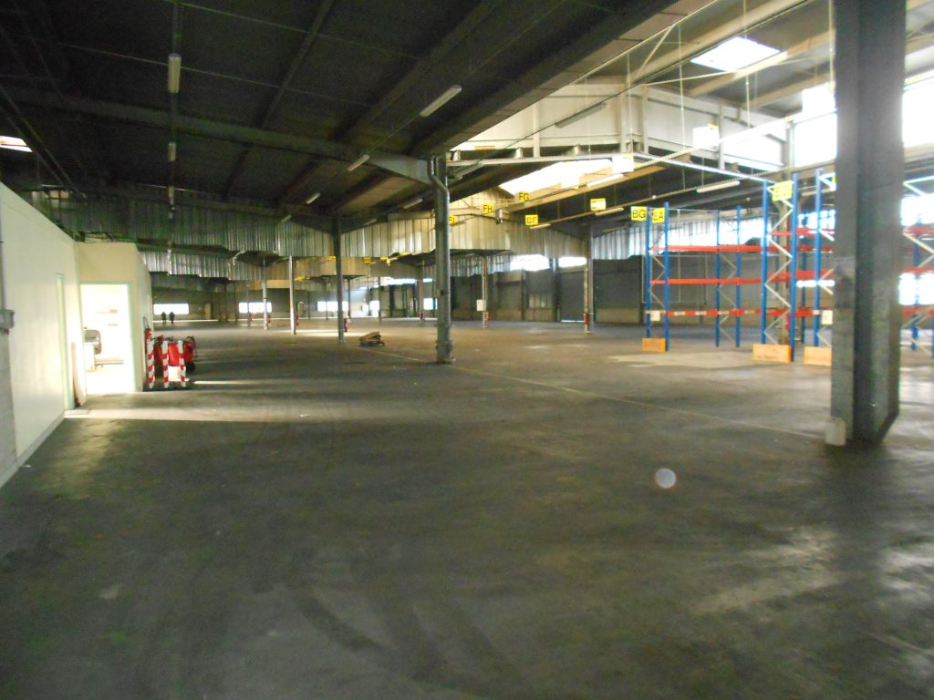 Industrial building located in Beautor in the Aisne