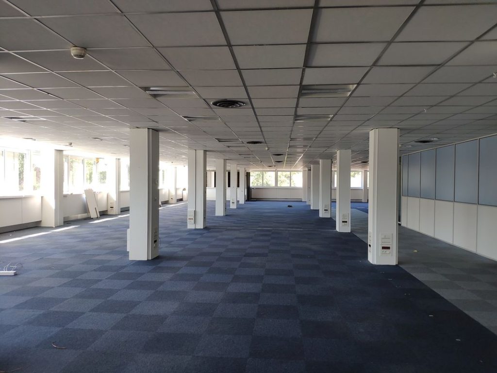 Offices to let in Strasbourg – 6,000 m²