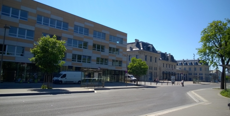 Offices to let in Charleville-Mézières – TERCIARYS Business Centre