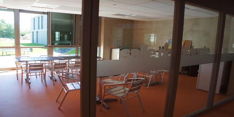Offices to let in Charleville-Mézières – TERCIARYS Business Centre