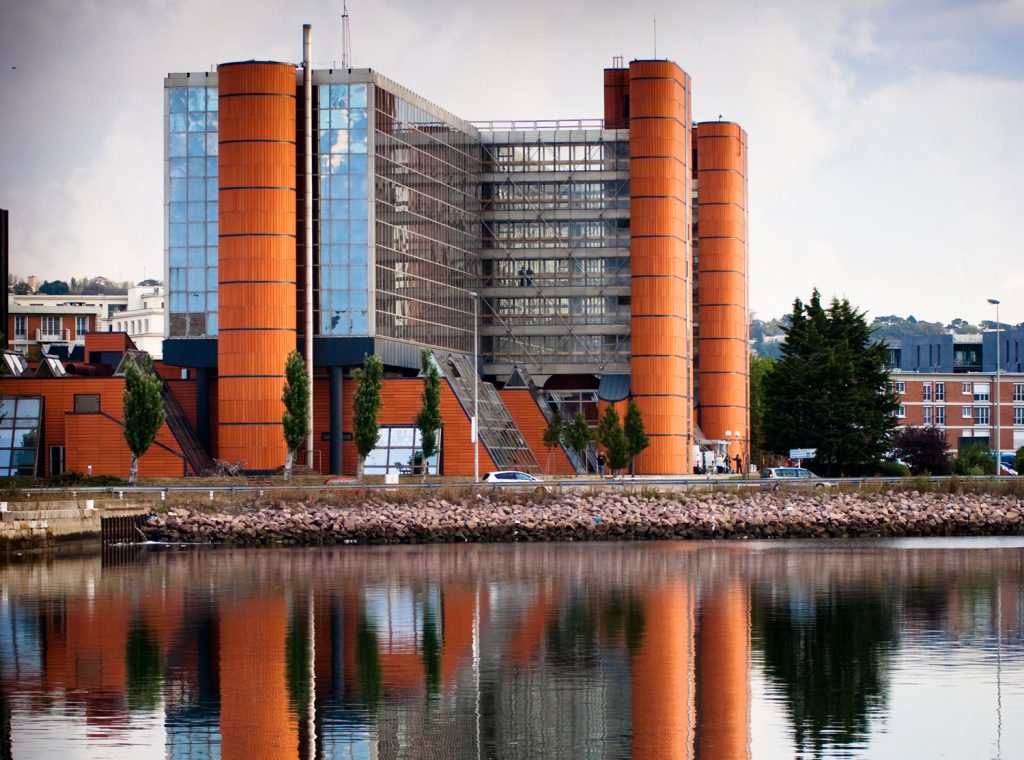 Open-plan offices and commercial premises in Le Havre