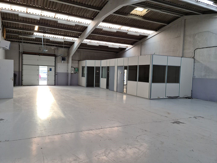 320 m² warehouse to let – Calais (62)