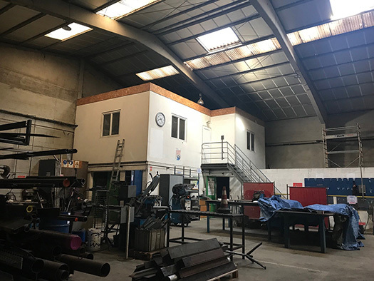 1,200 m² of business premises to let in the Les Estaches – Les Attaques industrial estate (62)