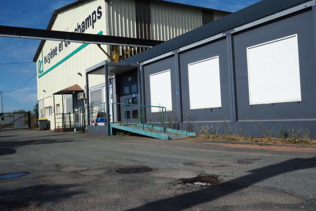 Warehouse for rent with a floor area of 1,100 m² – Southern Burgundy